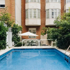 Hotel Gran Derby Suites, A Small Luxury Of The World, Barcelona